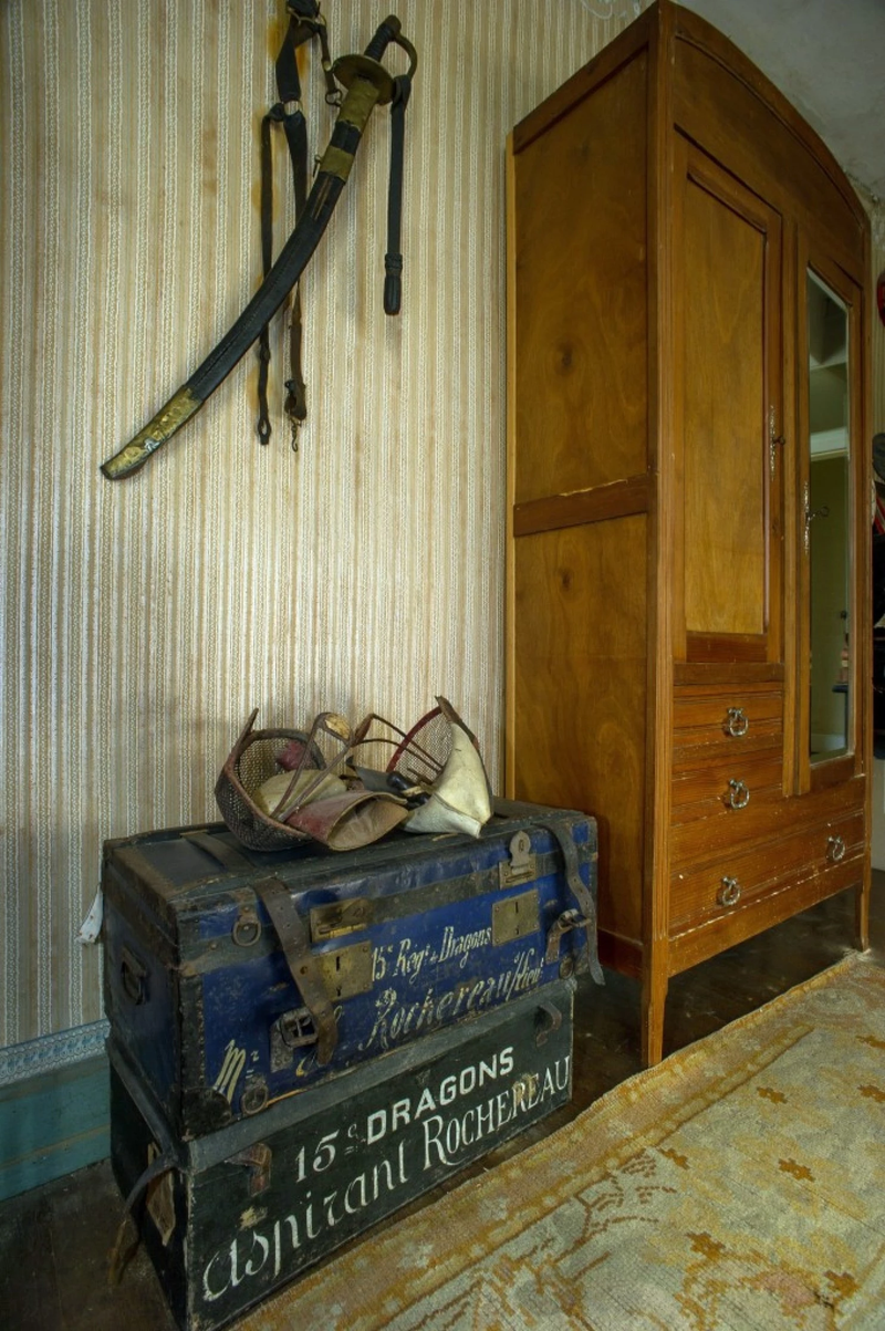 Illustration for article titled This World War I Soldier's Bedroom Hasn't Changed Since 1918